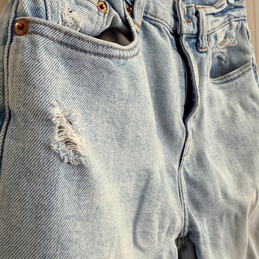 PISTOLA Light Wash Distressed Straight Jeans Size 26 - Picture 4 of 9